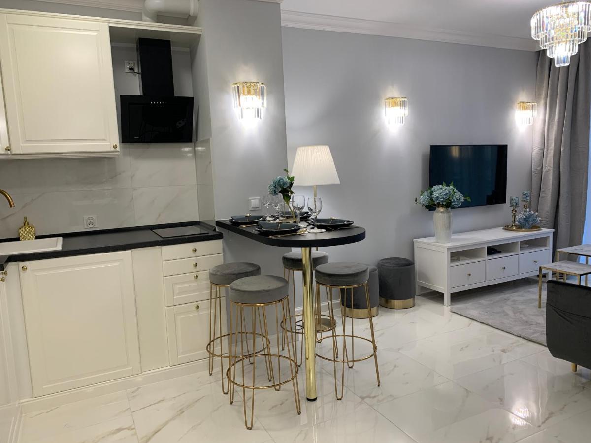 Hamptons Apartment Świnoujście Exteriör bild